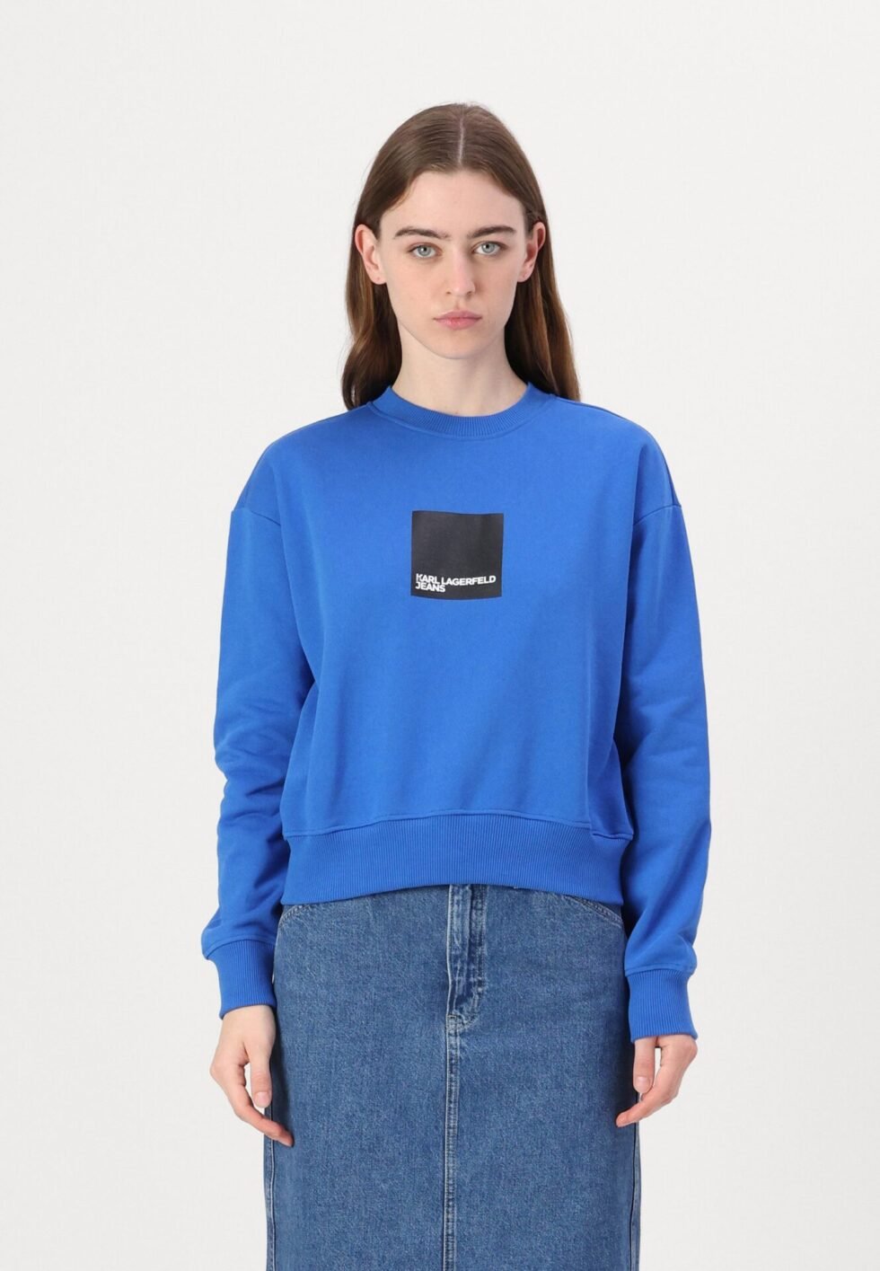 09e285c8be754a7682bd76ccfade0d8c