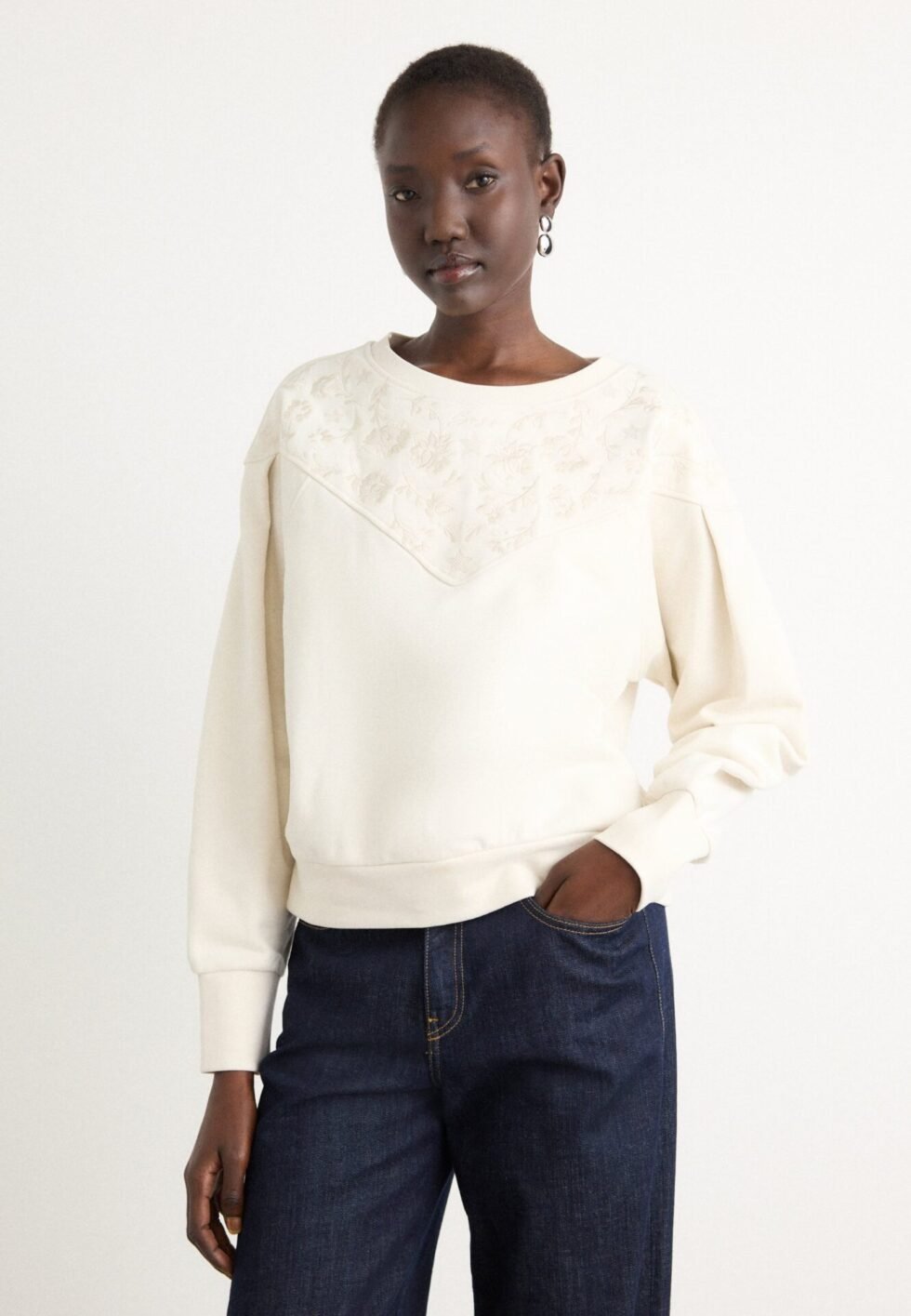 12aaa59fb3a5470188cbc87427be747e