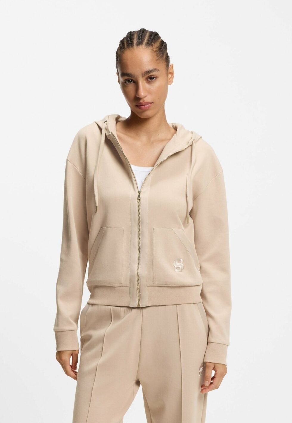 1e9957cc931546ffbb7e6beb83a40453