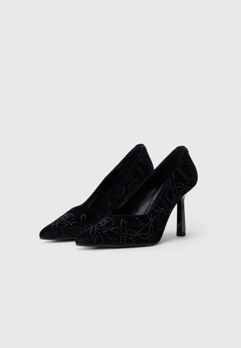 3921813313a64a08a0db8c25982d74c3 4