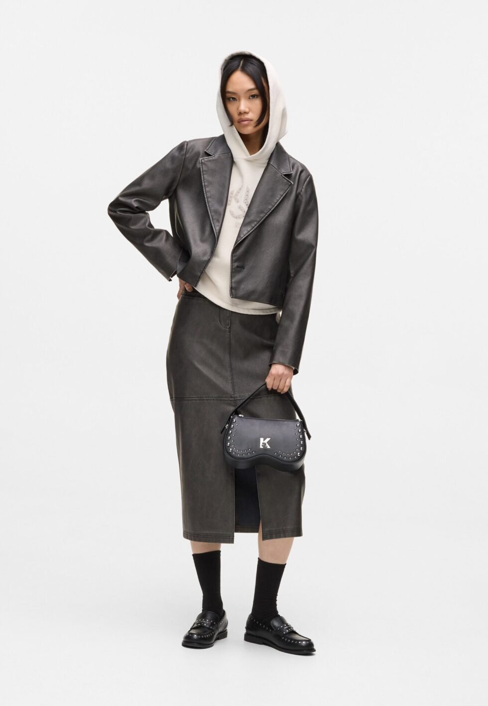 39b4ef9ec69849ca812762a83e115b14