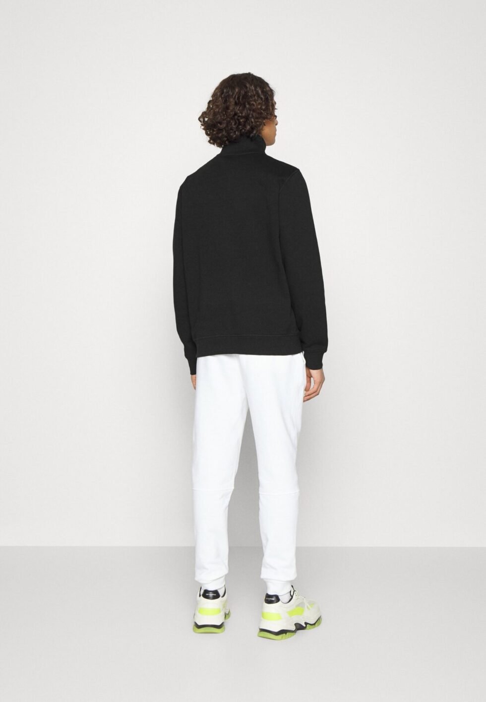 485282ff813c4162867e914c9b4d4036