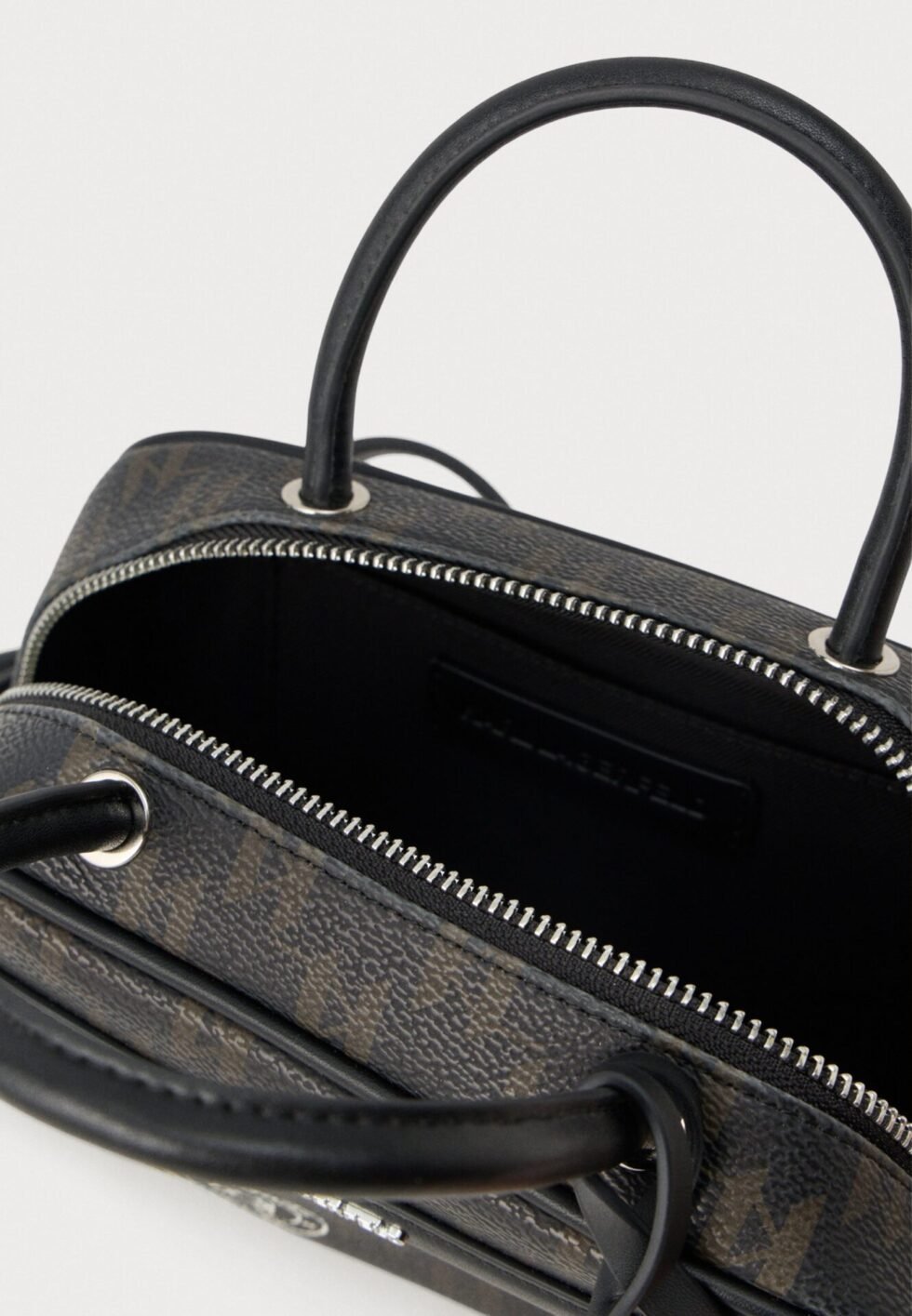 59f025ef3a3049d9bf0fc3d909357e48