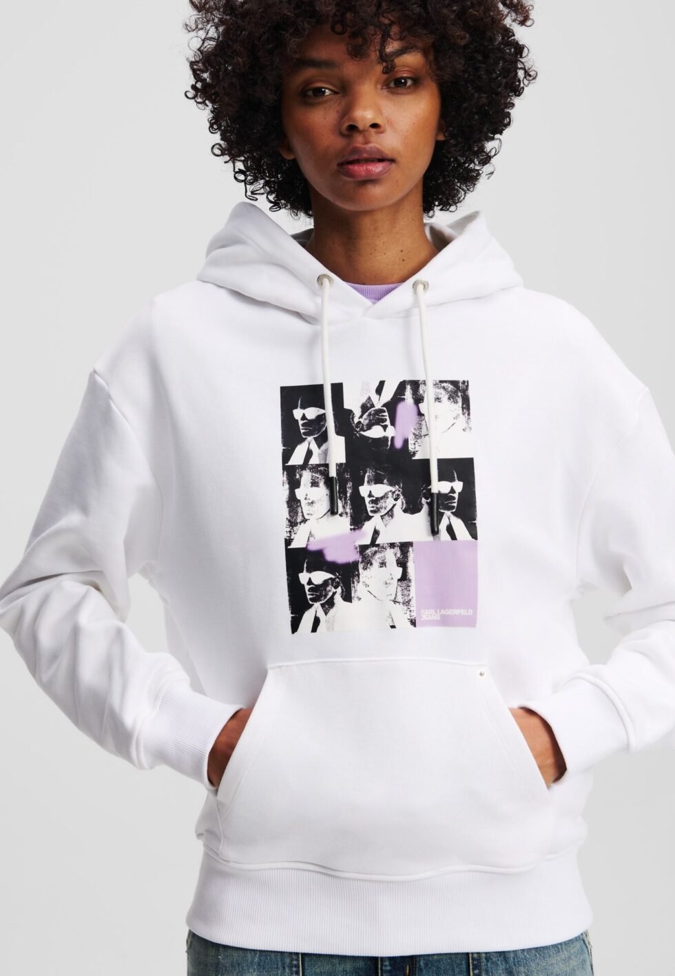 6dafdc7fd76d47098153b8726ad476ee 3