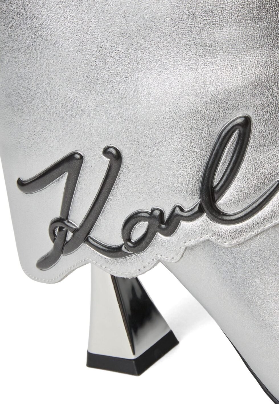 70577bb2f6dd4ebba4a652e25ccc2220