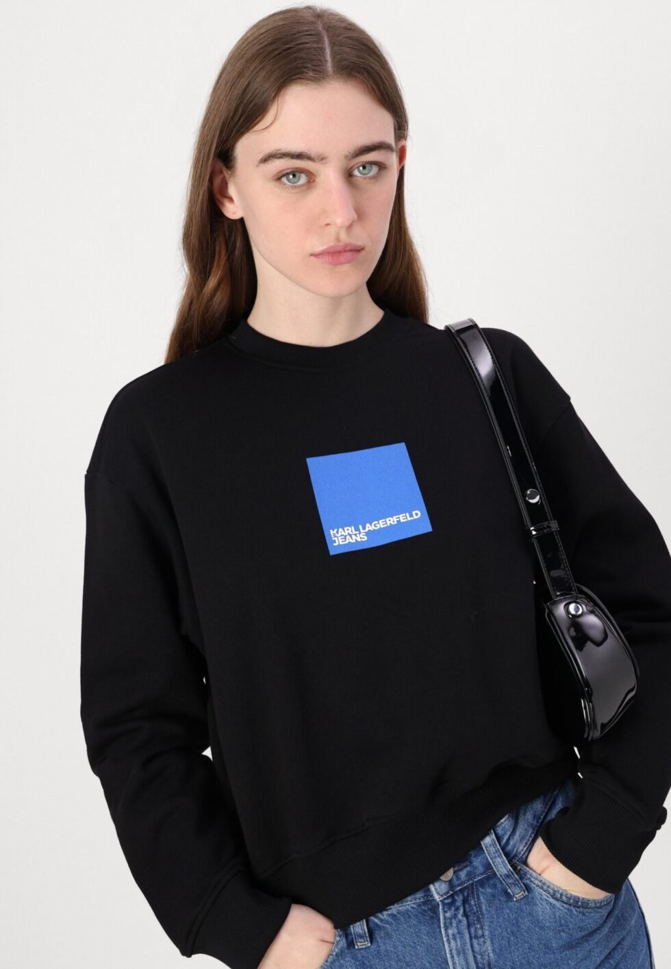 820f8a4a84944c3da2fbf3e647b6e441 2