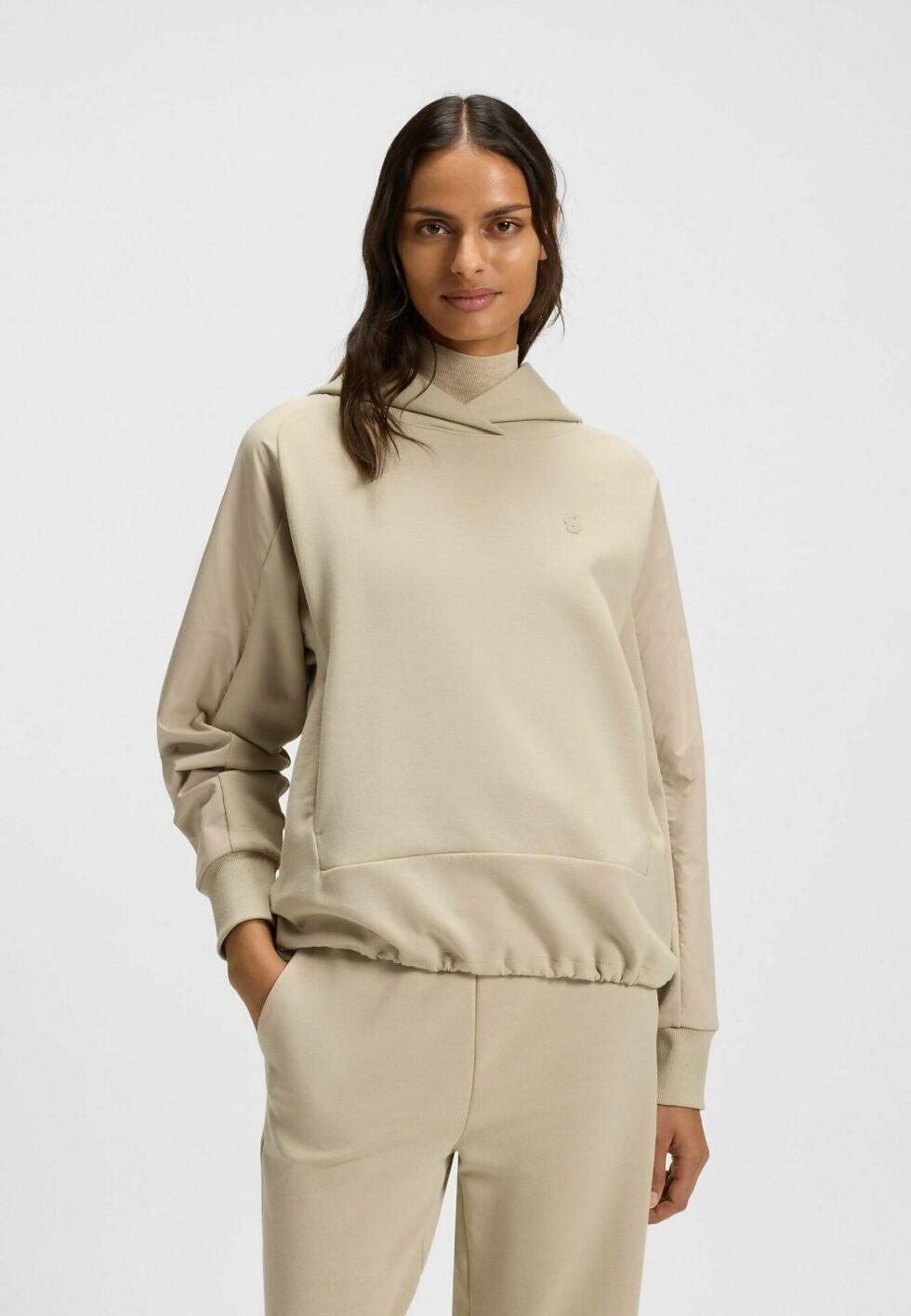 B7476f7aa9264199a036057003bde193