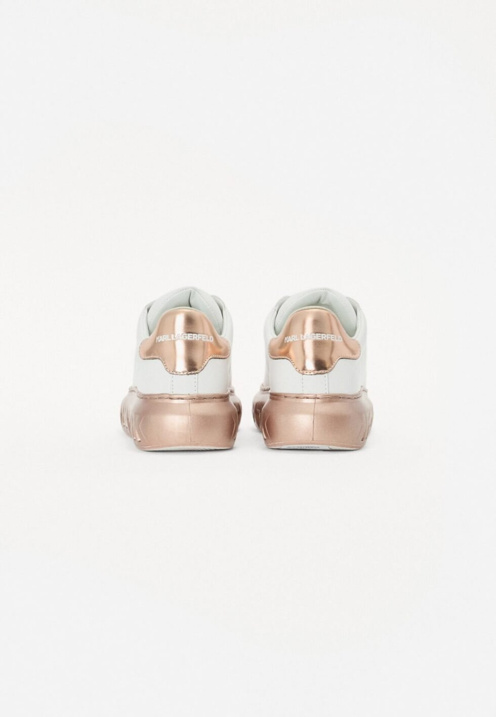 Ce7b60c7bc8741639ccc31096646edf2