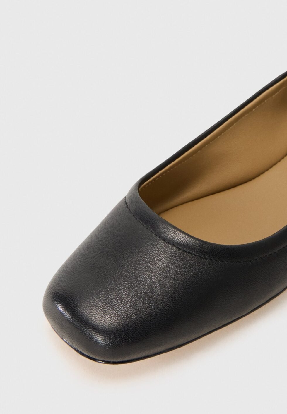 D36a89b8a4164a4583644950711fe162