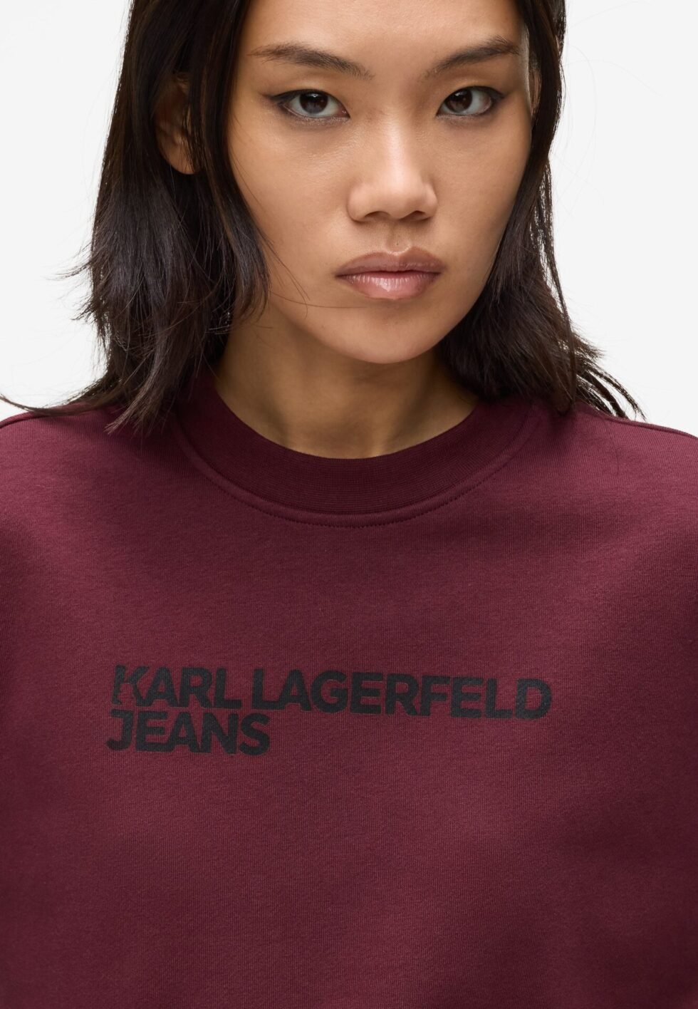 Da67a2e982e64bde9a6373fe651a2041