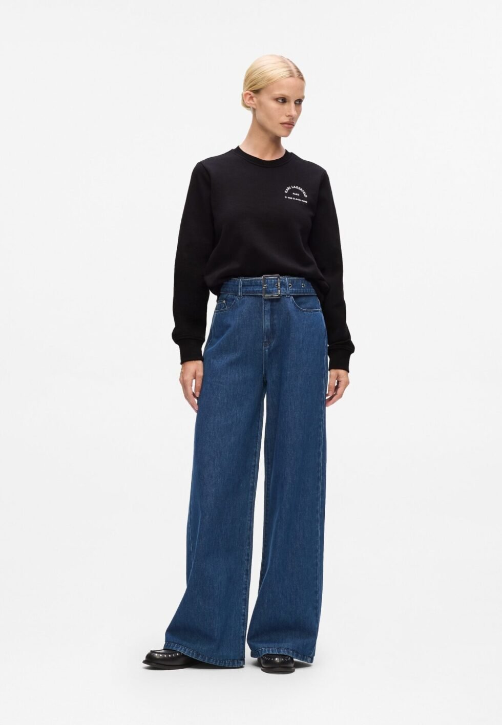 Dbba1ce982424445b306950665dfa9a2 3