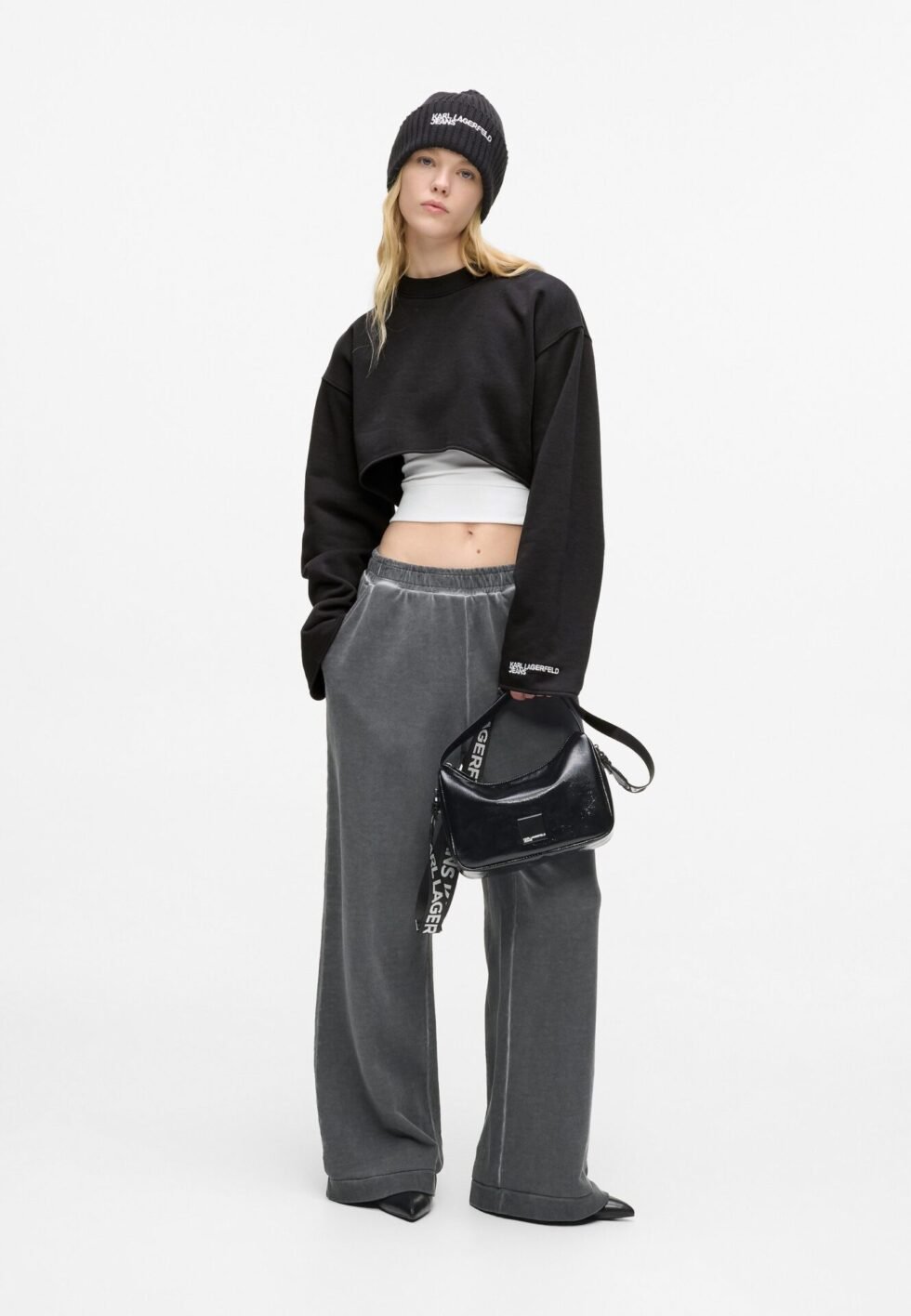 E5b2f3a2342e4b2492adec8ad5ecc7d4