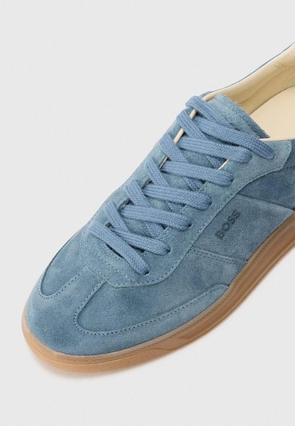 Efa050ccfd904be6b3e648187dd9076b