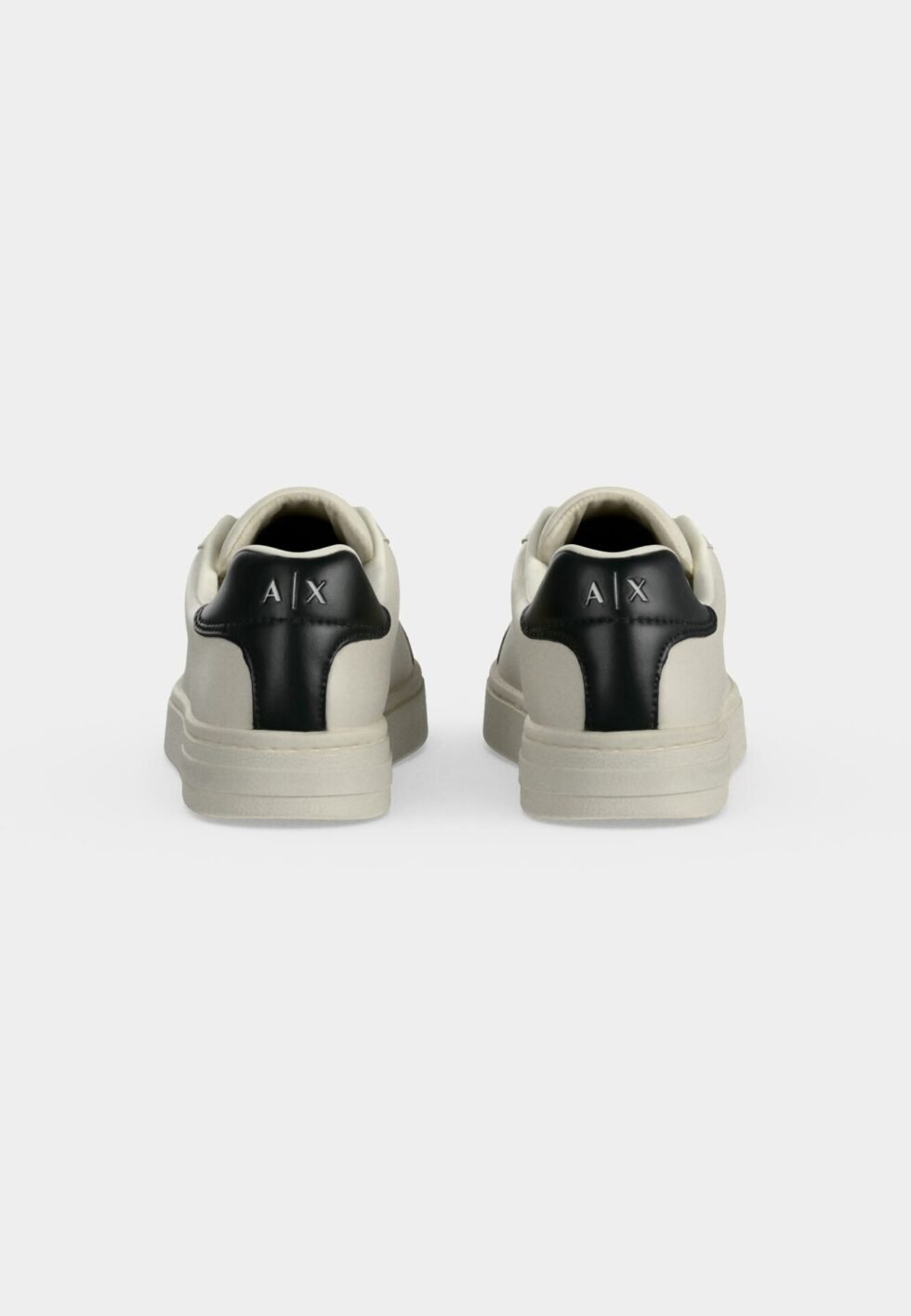 Armani Exchange LONDON ACTION SNEAKER - Trainers - off white/jet set