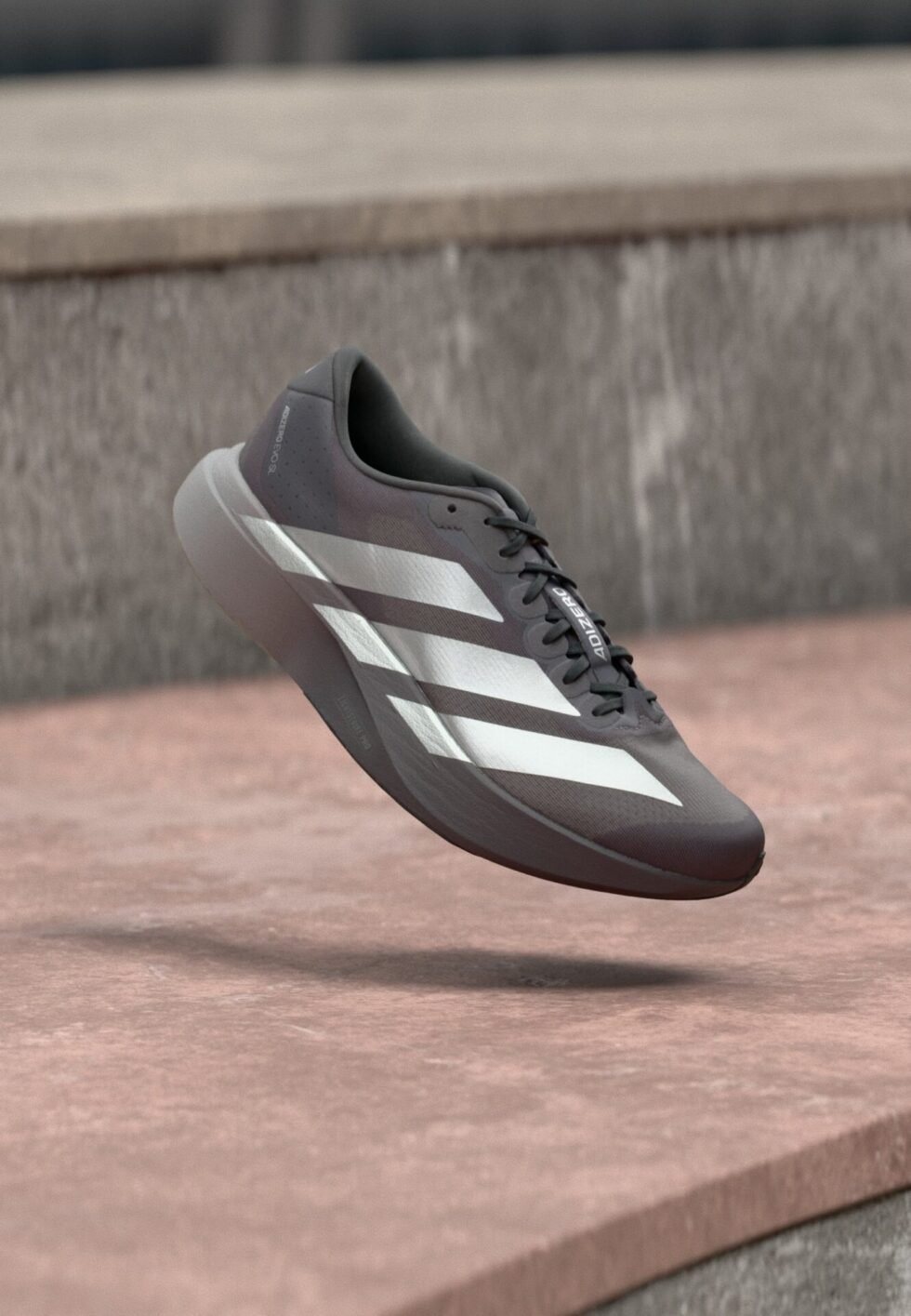 adidas Performance ADIZERO EVO SL M - Road running shoes - grey strata/silver-coloured metallic/light granite