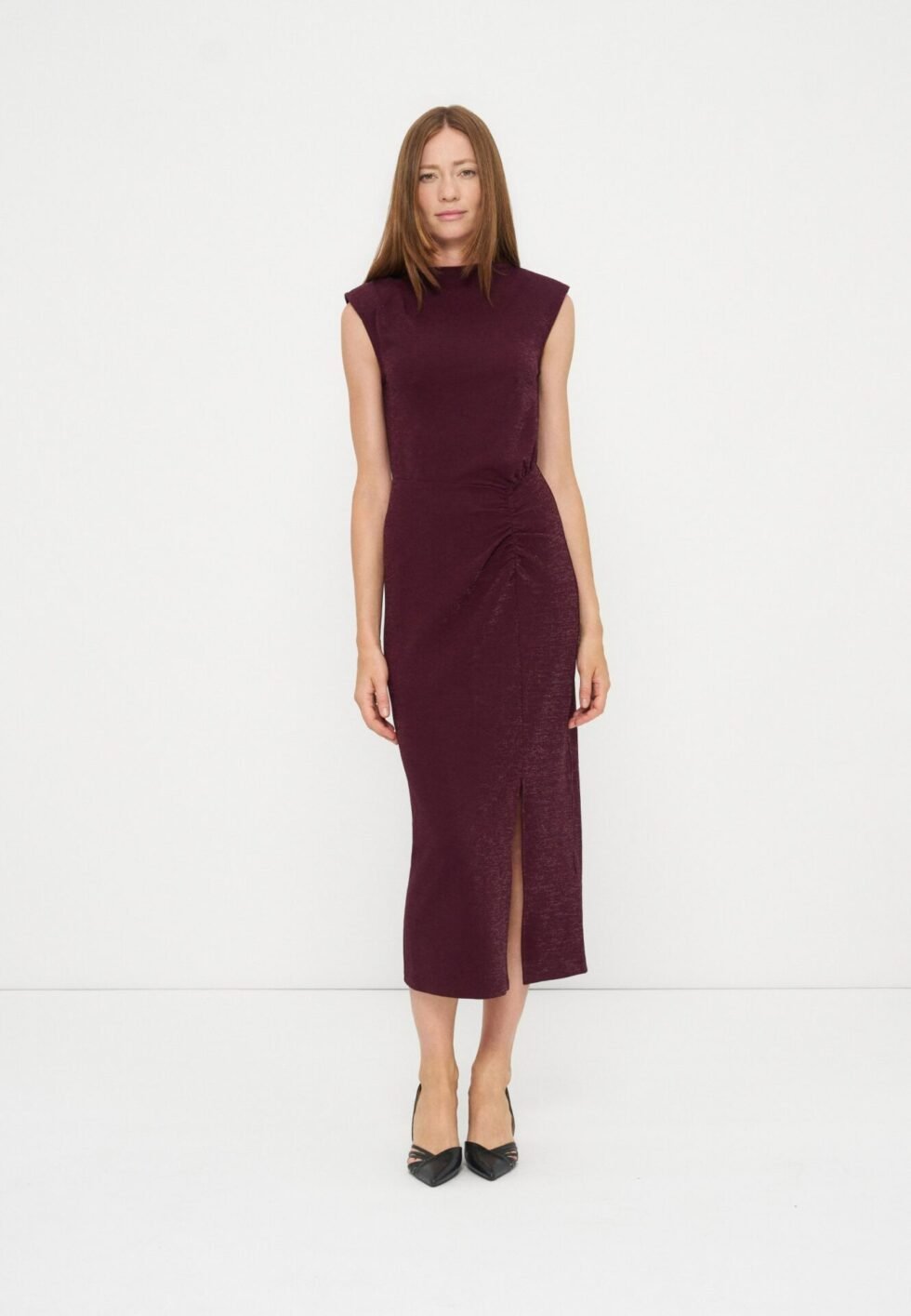 Anna Field by Zalando DRESS WITH GOLD COLOURED LUREX YARN - Cocktail dress/party dress - bordeaux