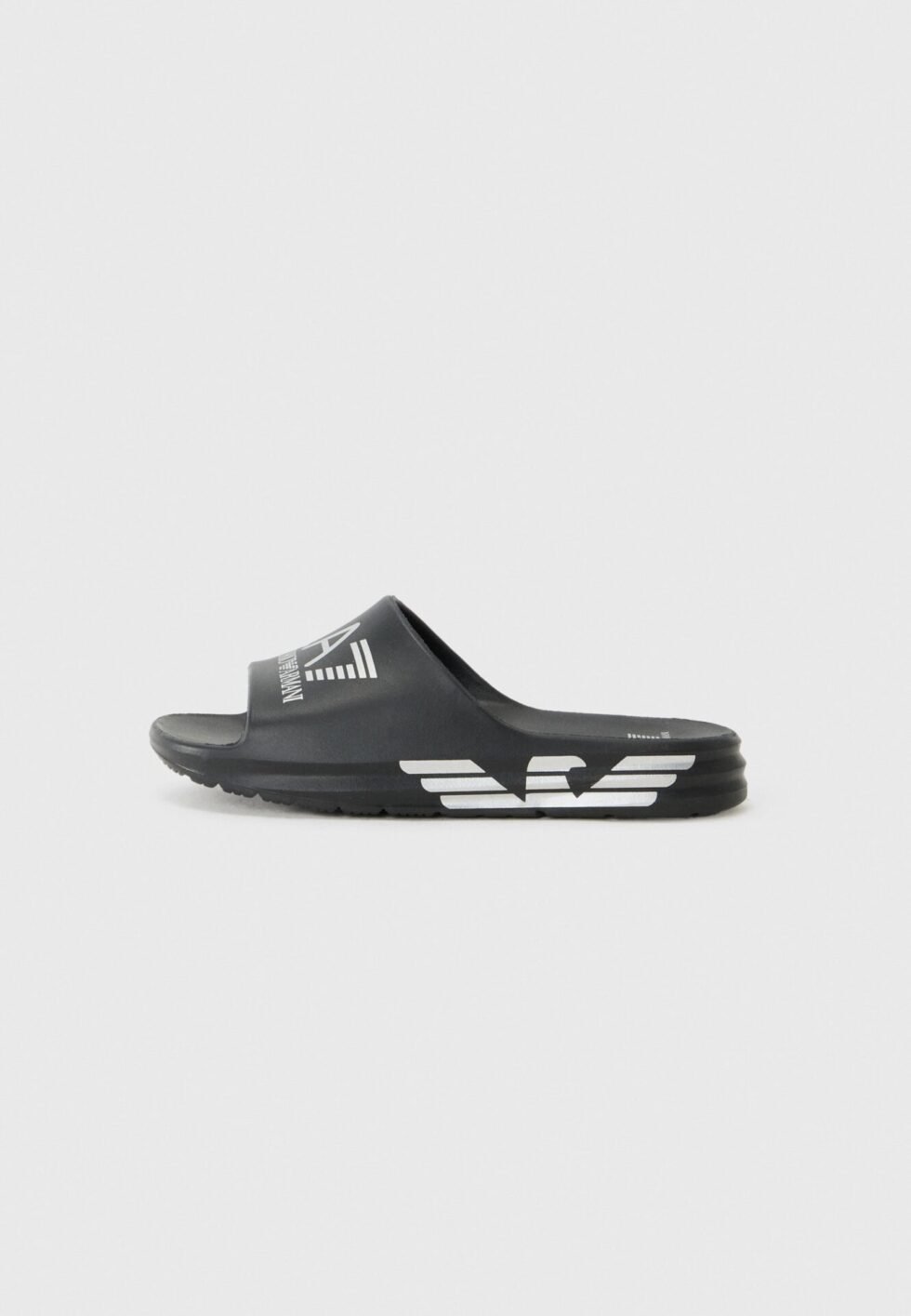 EA7 Emporio Armani CRUSHER DISTANCE - Slippers - black/silver-coloured