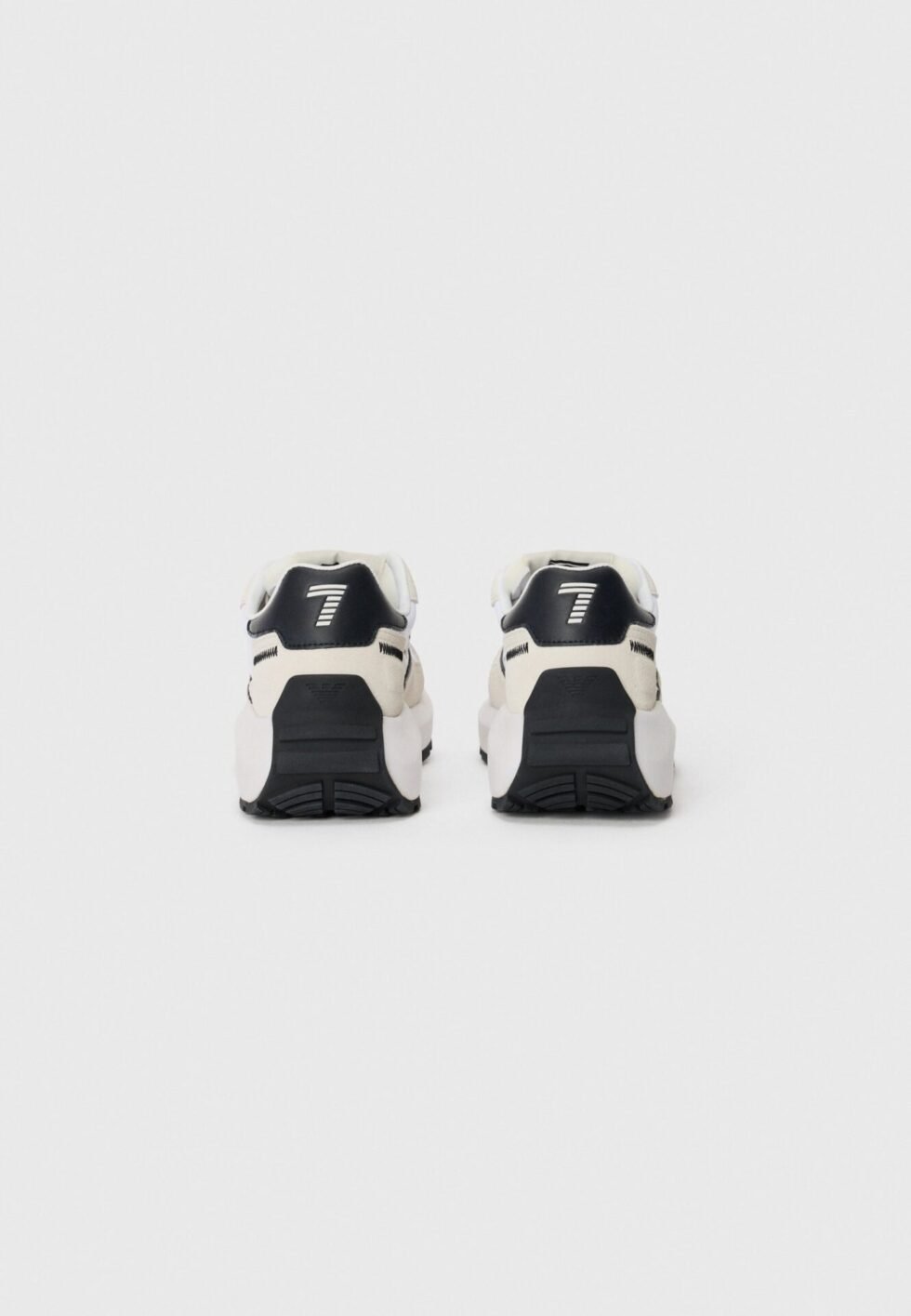 EA7 Emporio Armani WADER UNISEX - Trainers - white/black
