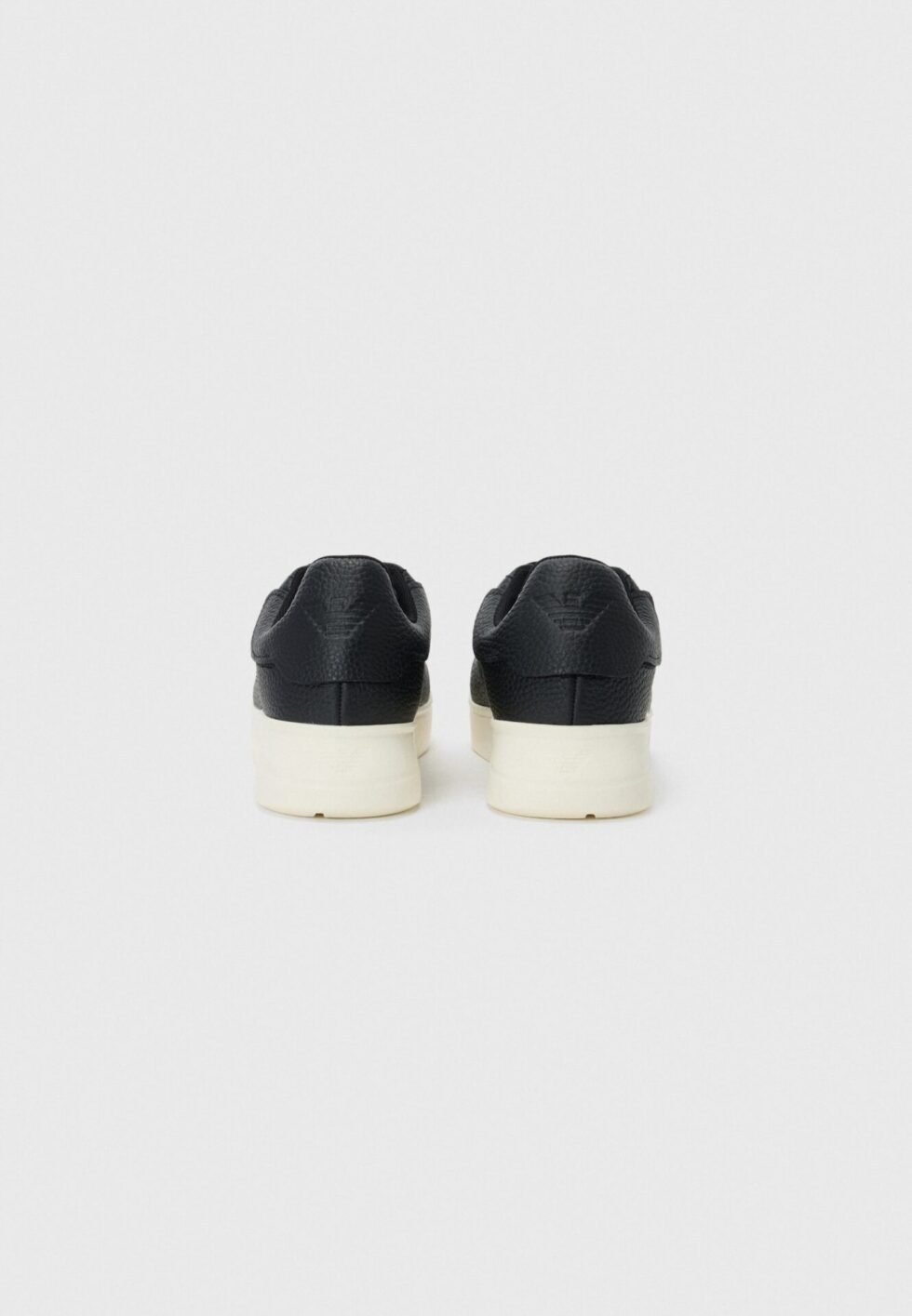 Emporio Armani ICON - Trainers - black